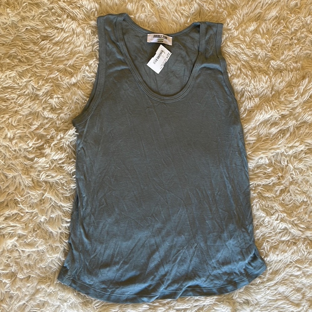 Double zero teal tank